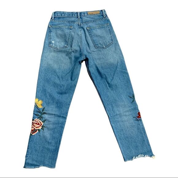 GRLFRND Helena High-Rise Embroidered Crop Jean - Picture 4 of 5